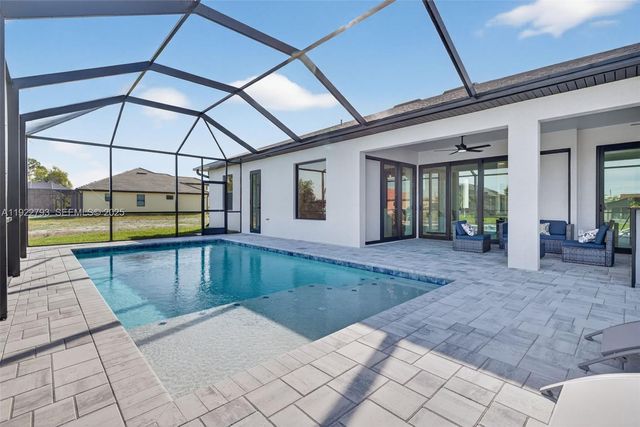 1129 SW 24th St, Cape Coral, FL 33991