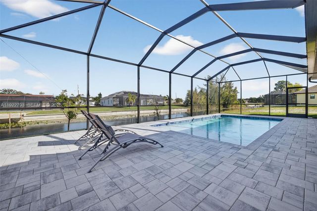 1129 SW 24th St, Cape Coral, FL 33991