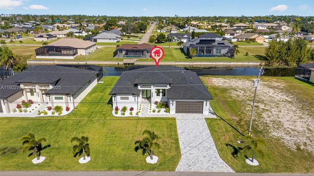 1129 SW 24th St, Cape Coral, FL 33991