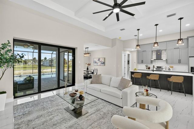 1129 SW 24th St, Cape Coral, FL 33991