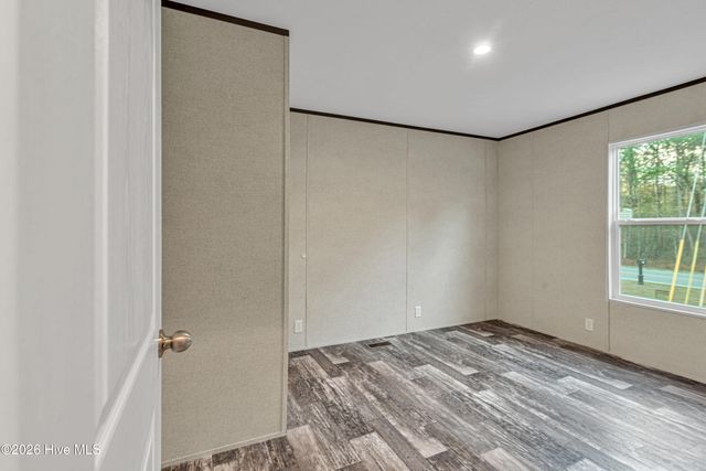 730 Gurganus Road, Maple Hill, NC 28454