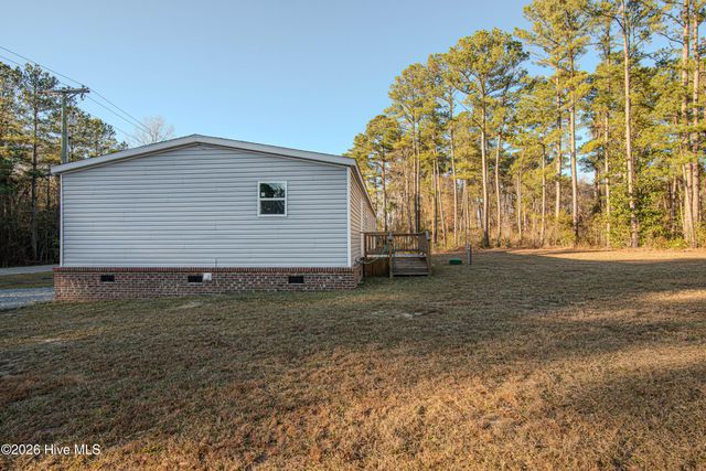 730 Gurganus Road, Maple Hill, NC 28454