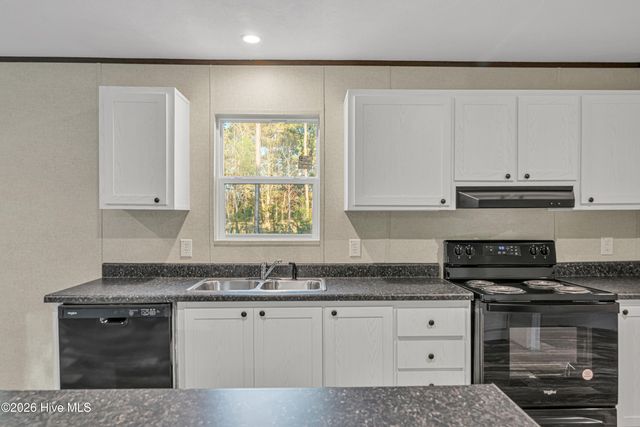 730 Gurganus Road, Maple Hill, NC 28454