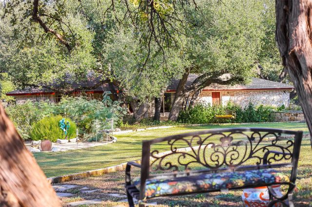 6015 Tonkowa TRL, Georgetown, TX 78628