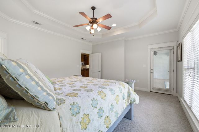 136 Saint Annes Drive, Hattiesburg, MS 39401