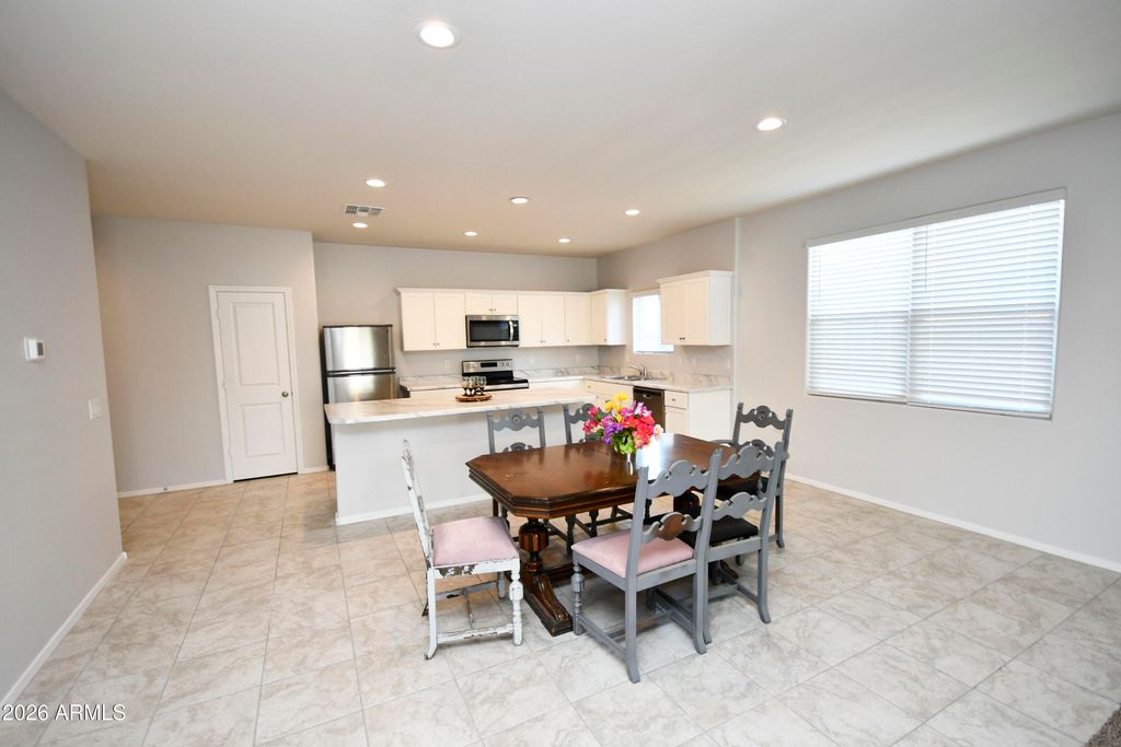 4662 W NUTMEG Avenue, Coolidge, AZ 85128 — photo 4
