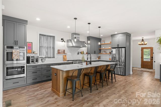 159 Wellington Street, Asheville, NC 28806