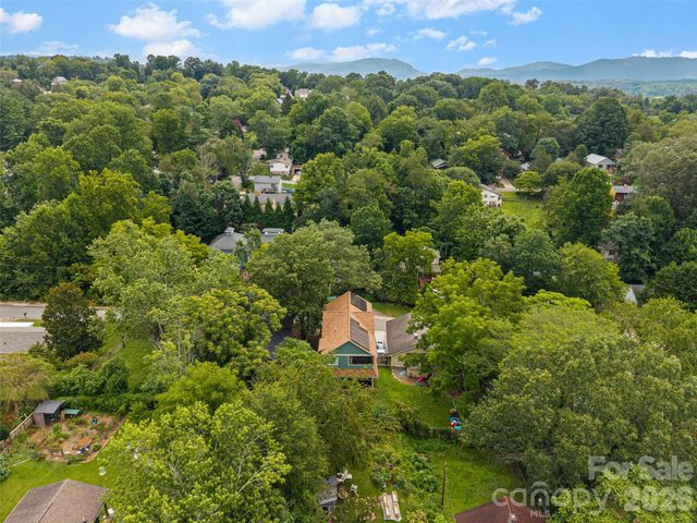 159 Wellington Street, Asheville, NC 28806