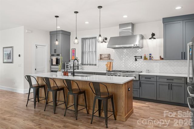 159 Wellington Street, Asheville, NC 28806