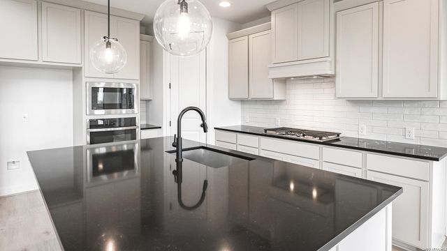 4108 Ashbrook, Schertz, TX 78124