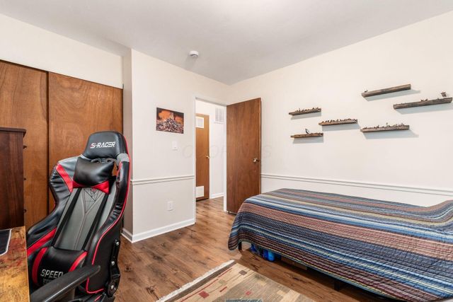 531 Deerwood Avenue E, Columbus, OH 43230