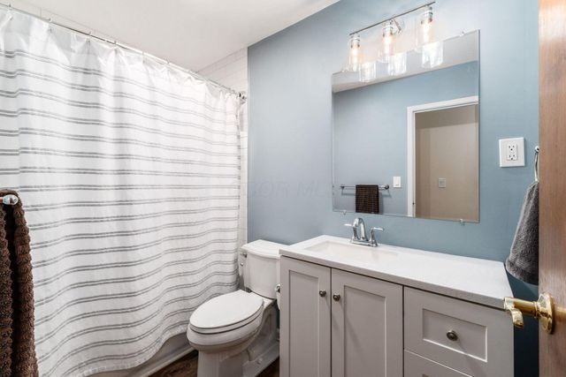 531 Deerwood Avenue E, Columbus, OH 43230