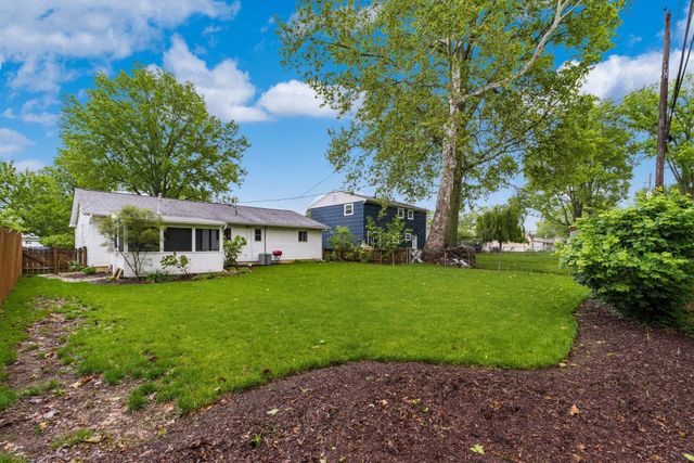 531 Deerwood Avenue E, Columbus, OH 43230