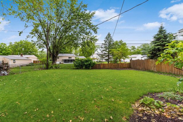 531 Deerwood Avenue E, Columbus, OH 43230