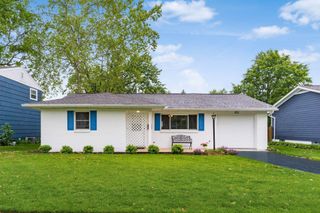 531 Deerwood Avenue E, Columbus, OH 43230
