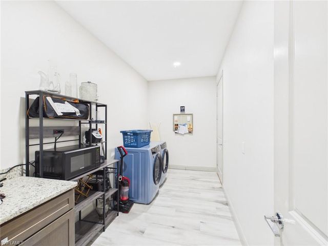 3415 SW 27th AVE, Cape Coral, FL 33914