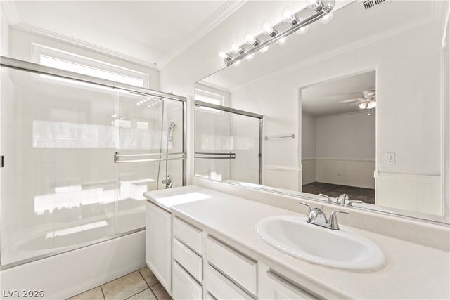 8708 Majestic Pine Avenue, Las Vegas, NV 89143