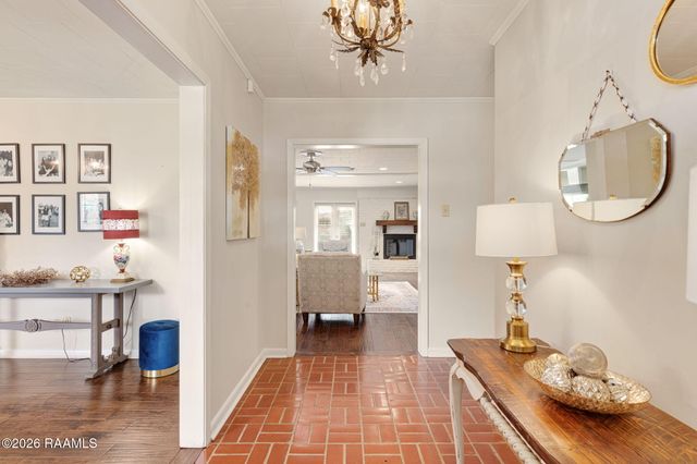 101 S Arlington Drive, Lafayette, LA 70503