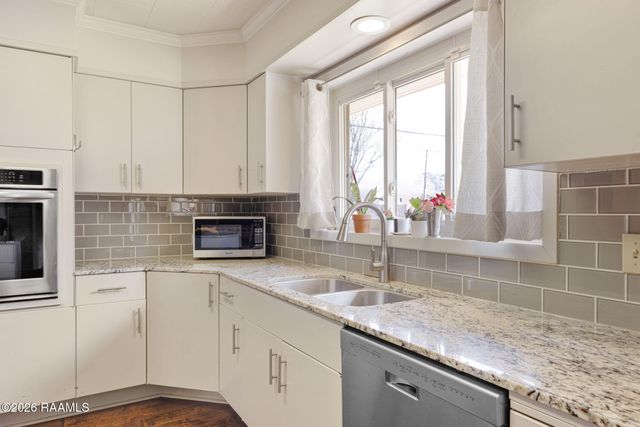 101 S Arlington Drive, Lafayette, LA 70503