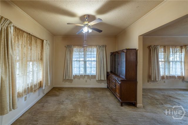 2121 E 58th Street, Savannah, GA 31404