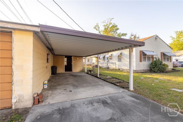 2121 E 58th Street, Savannah, GA 31404