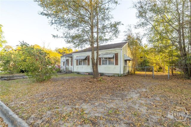 2121 E 58th Street, Savannah, GA 31404