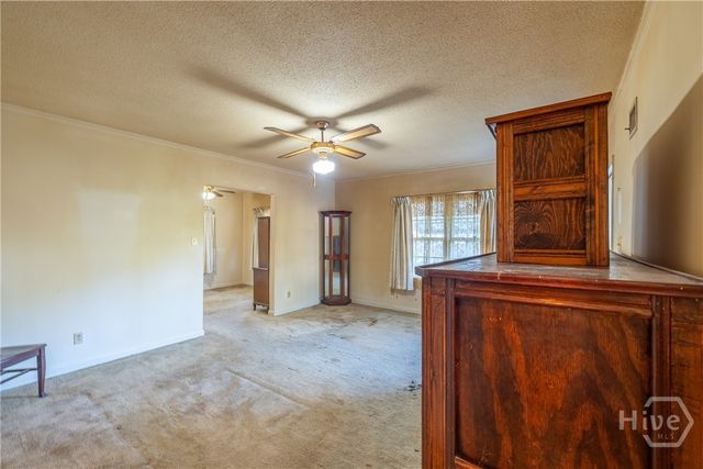 2121 E 58th Street, Savannah, GA 31404