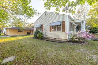 2121 E 58th Street, Savannah, GA 31404