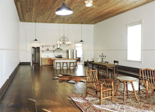 35 E Bannack Street, Dillon, MT 59725