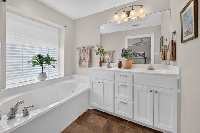 7500 Charlya Drive, Athens, TX 75752