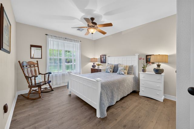 7500 Charlya Drive, Athens, TX 75752