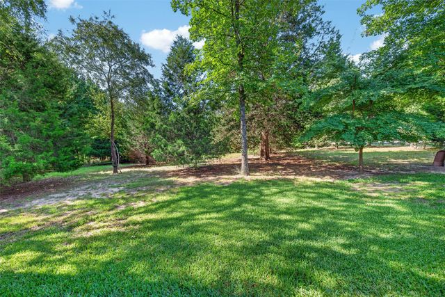 7500 Charlya Drive, Athens, TX 75752