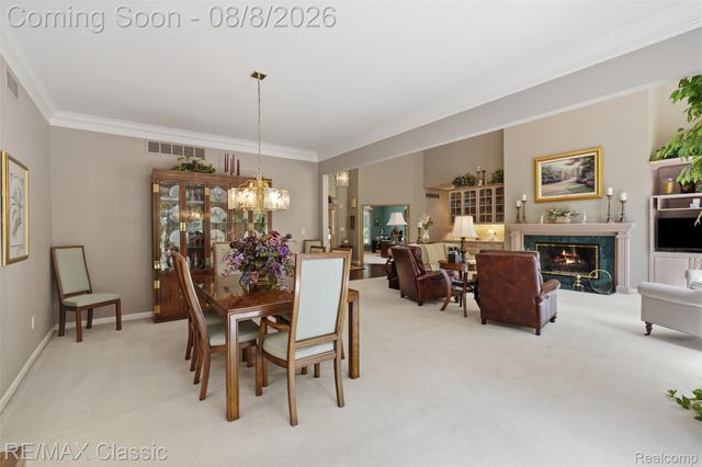 6015 Lynne Hollow Drive, Commerce Charter Township, MI 48382