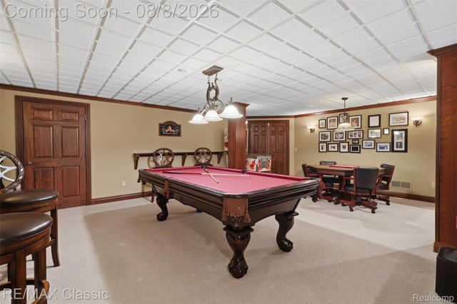 6015 Lynne Hollow Drive, Commerce Charter Township, MI 48382