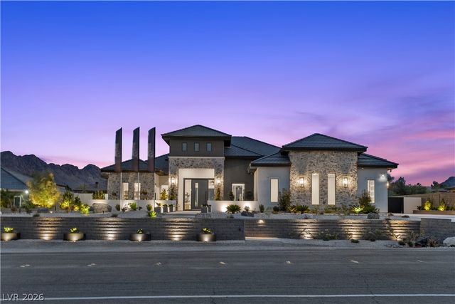 641 Patti Ann Woods Drive, Henderson, NV 89002