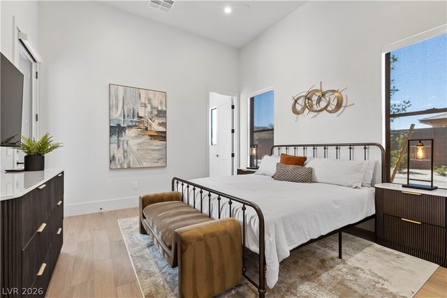 641 Patti Ann Woods Drive, Henderson, NV 89002