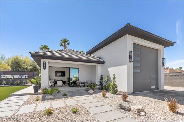 641 Patti Ann Woods Drive, Henderson, NV 89002