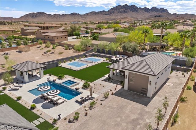 641 Patti Ann Woods Drive, Henderson, NV 89002
