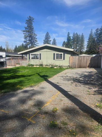427 E 5th Ave, Deer Park, WA 99006