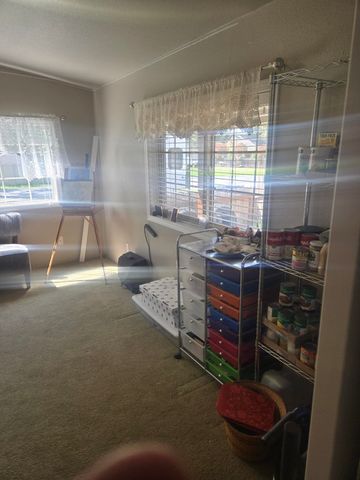 427 E 5th Ave, Deer Park, WA 99006