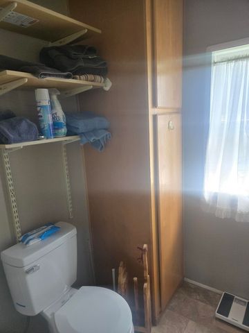 427 E 5th Ave, Deer Park, WA 99006