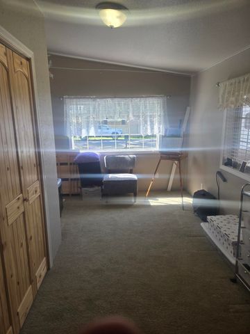 427 E 5th Ave, Deer Park, WA 99006