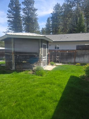 427 E 5th Ave, Deer Park, WA 99006