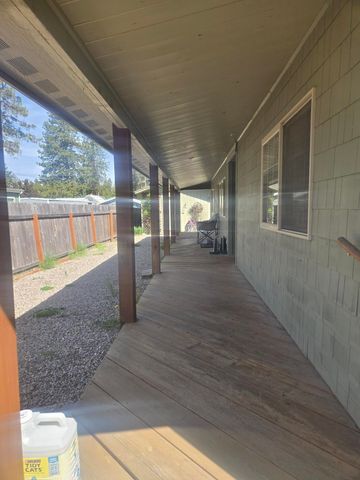 427 E 5th Ave, Deer Park, WA 99006