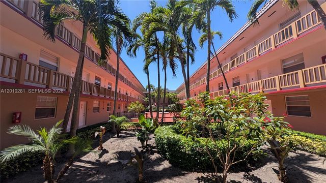 4655 Palm Avenue 124, Hialeah, FL 33012