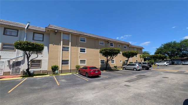 4655 Palm Avenue 124, Hialeah, FL 33012