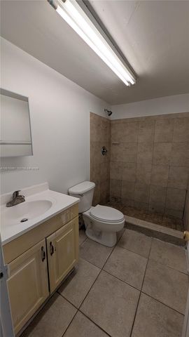 4655 Palm Avenue 124, Hialeah, FL 33012