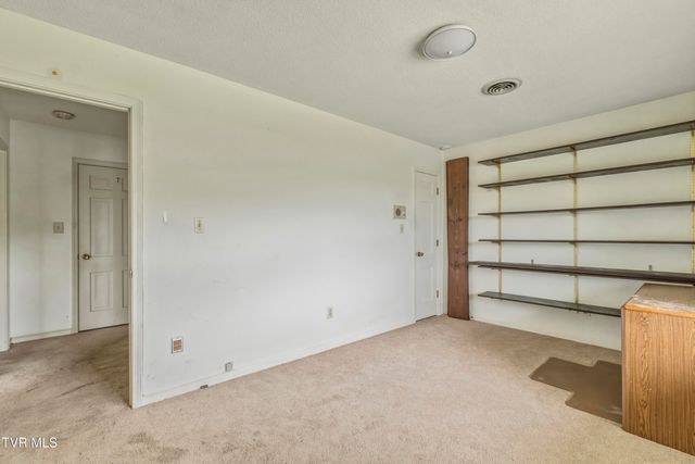 1511 Valiant Drive, Greeneville, TN 37745