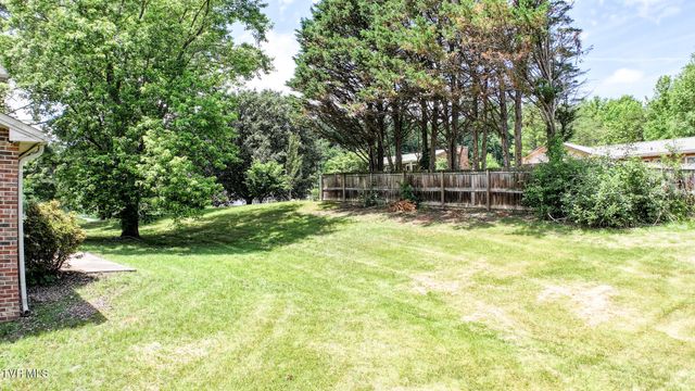 1511 Valiant Drive, Greeneville, TN 37745
