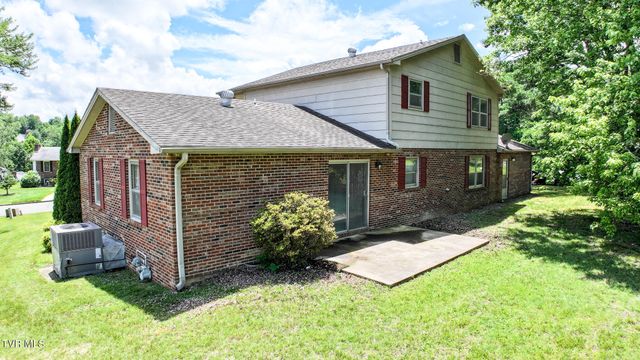1511 Valiant Drive, Greeneville, TN 37745